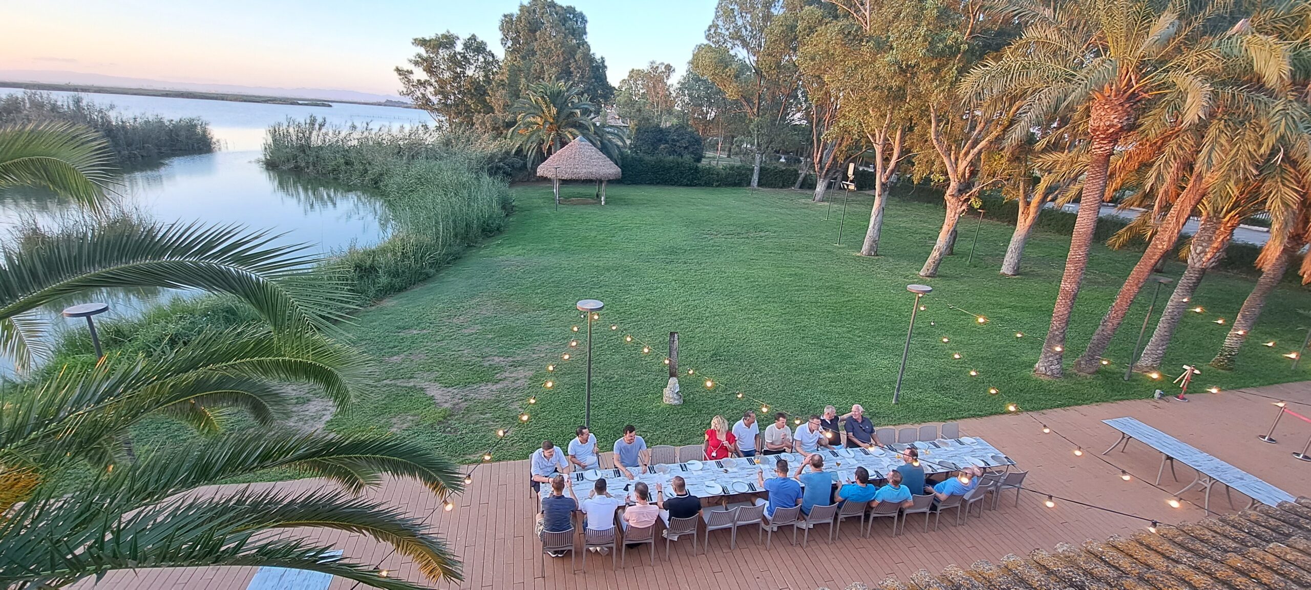 Alt text Sustainable corporate event setup in Spain with natural decor and local catering